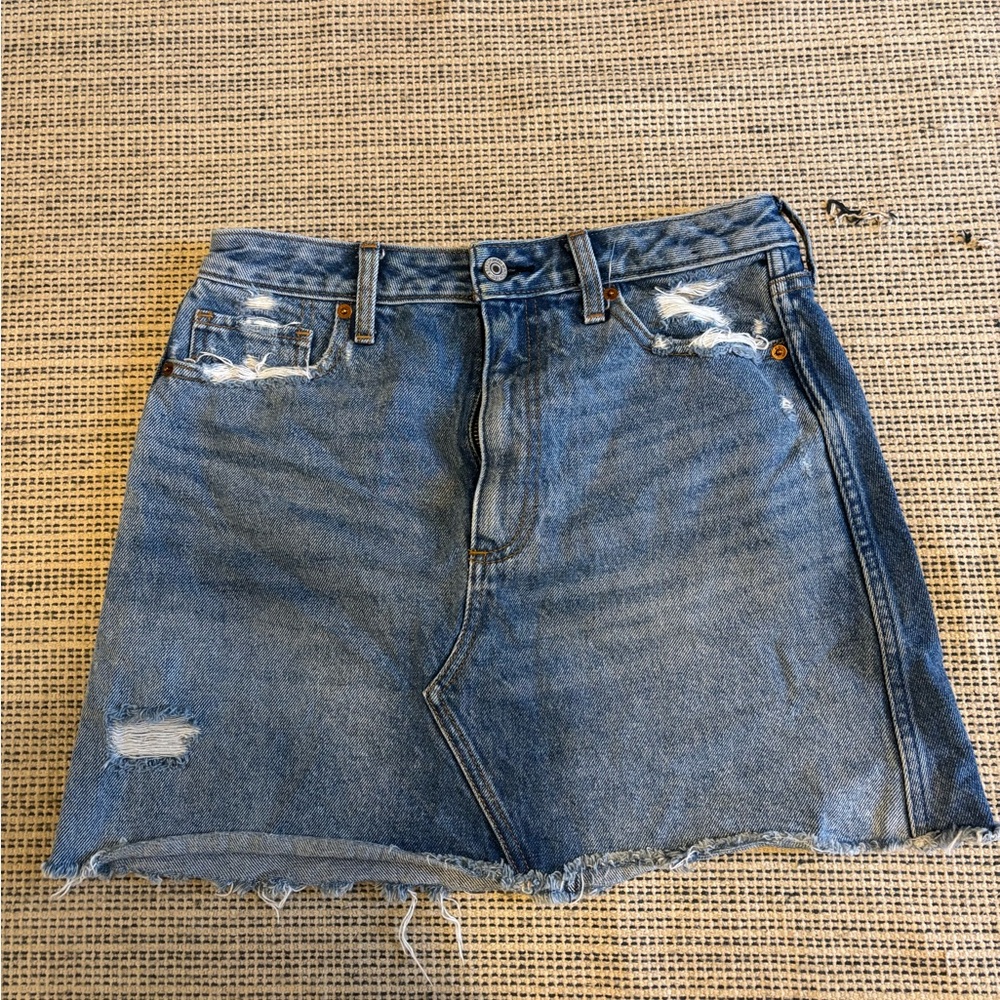 Women’s Abercrombie & Fitch Denim Skirt Medium Fade And Some Distressing 28|6